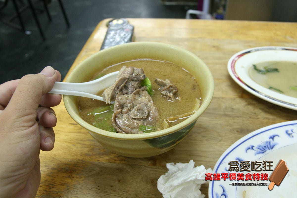 忠孝夜市擱再來小吃