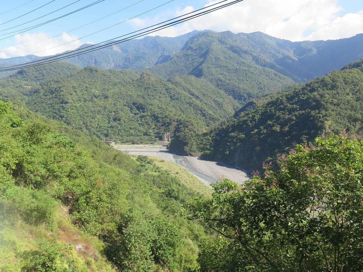 132線上茂林山景 (3).JPG