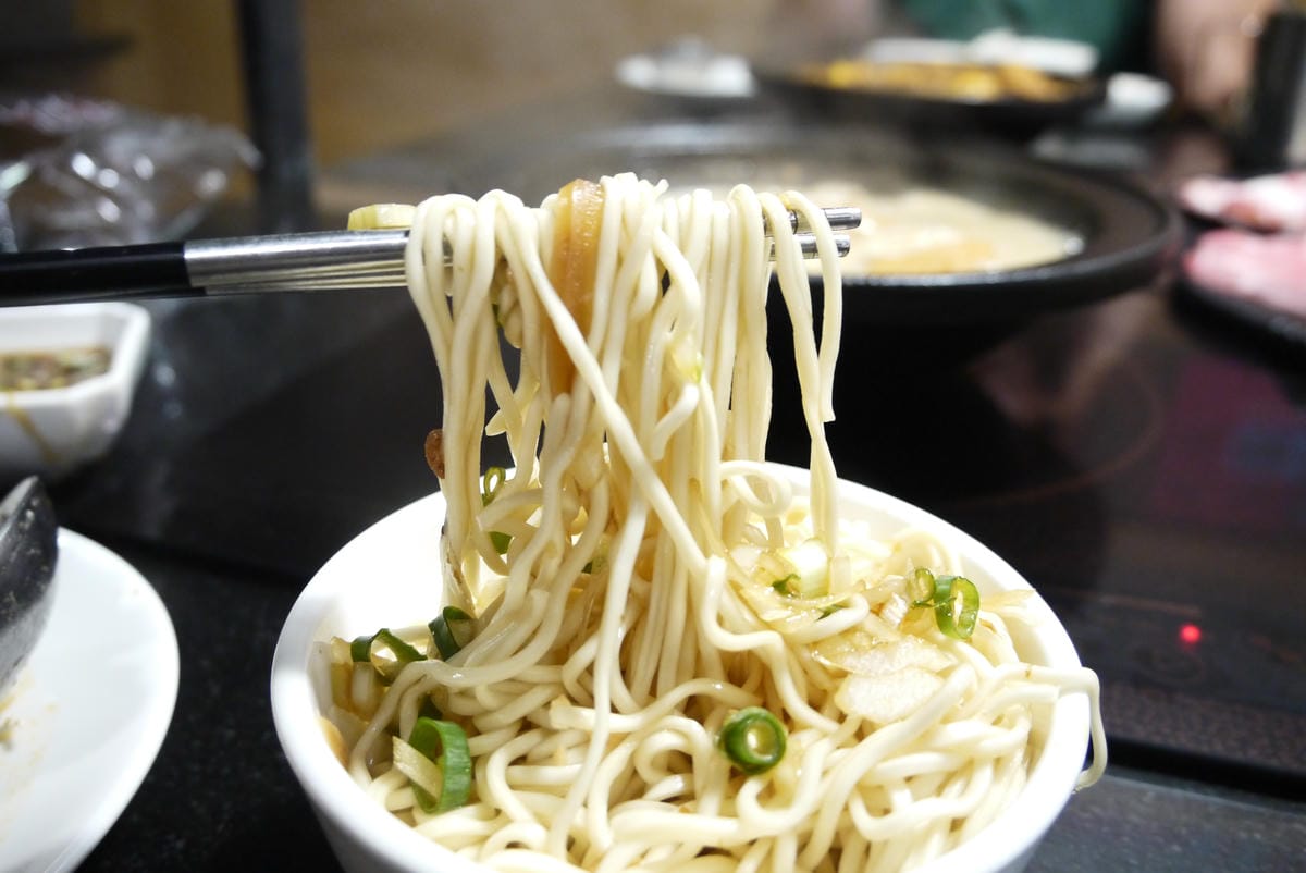 狂一鍋台鋁店