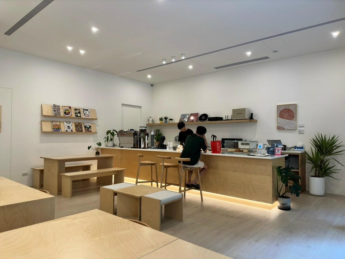 【桃園龜山】勻木咖啡日式木質調文青,純手工義式咖啡 / 【桃園龜山】勻木咖啡日式木質調文青,純手工義式咖啡 /