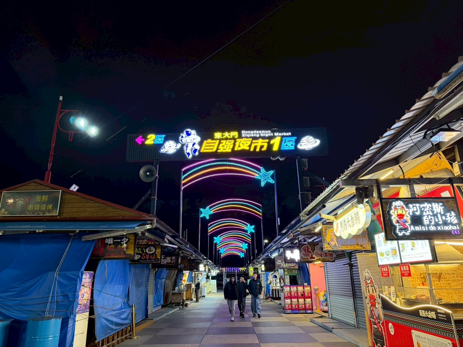 【花蓮旅遊住宿●愛玩客推薦】入夜後請小心?全台首座沉浸式解謎飯店「偵探寓所 Mazor Hotel」 ,千元入住英倫復古風! - 第26張圖 【花蓮旅遊住宿●愛玩客推薦】入夜後請小心?全台首座沉浸式解謎飯店「偵探寓所 Mazor Hotel」 ,千元入住英倫復古風!