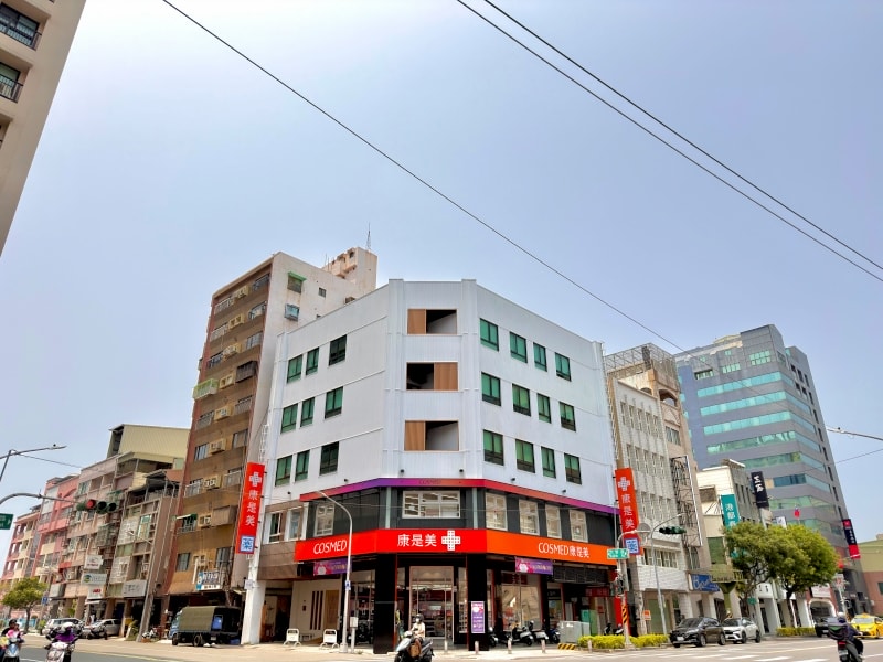 【高雄旅遊住宿●愛玩客推薦】在鹽埕區遇見無印風:河寓 HOYU INN’S,一場關於「慢活」的城市逃跑計畫。 - 第14張圖 【高雄旅遊住宿●愛玩客推薦】在鹽埕區遇見無印風:河寓 HOYU INN’S,一場關於「慢活」的城市逃跑計畫。